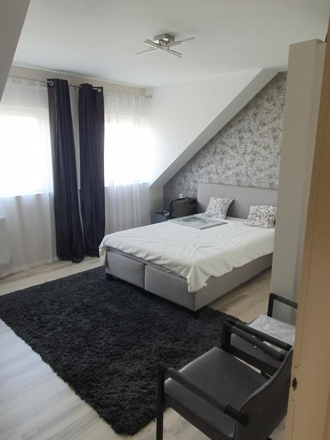 Dream 5 Persons Miskolc